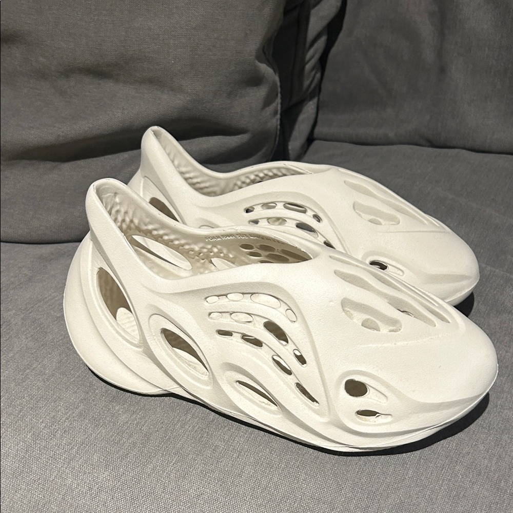 Foam Slip on shoes